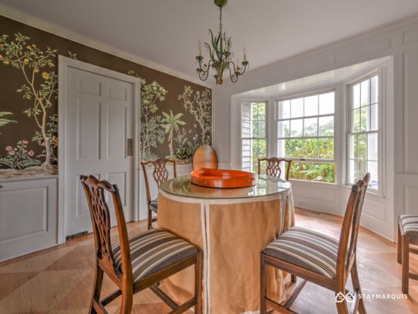 Hamptons Home 1020344