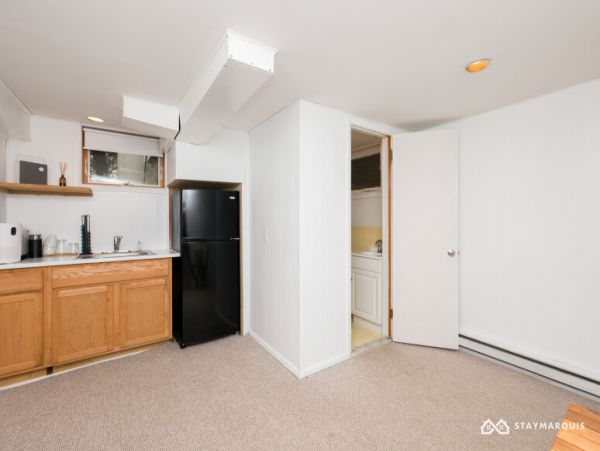 Hamptons Home 1020345