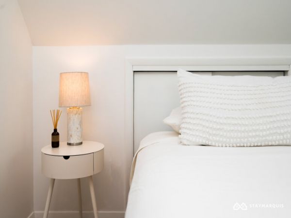 Hamptons Home 1020345