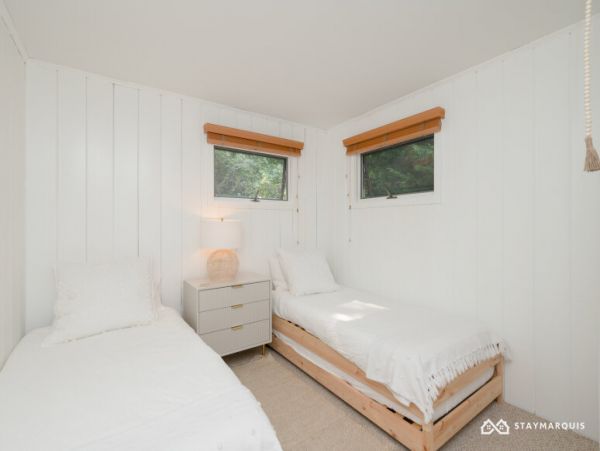 Hamptons Home 1020345