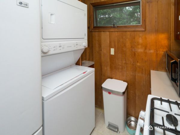 Hamptons Home 1020345