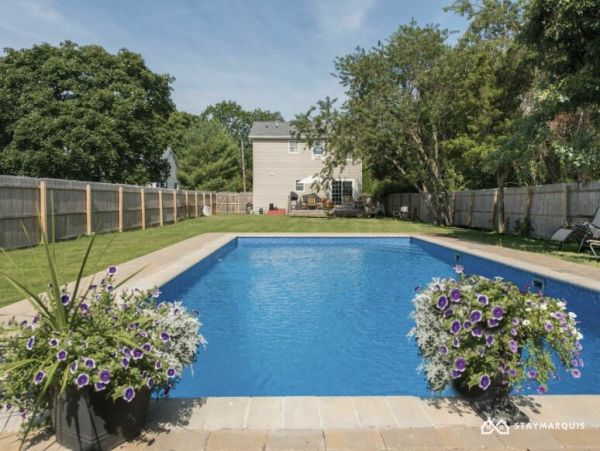Hamptons Home 1020346