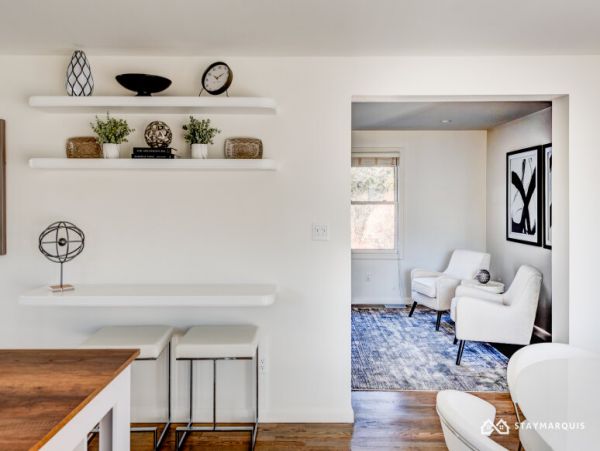Hamptons Home 1020346