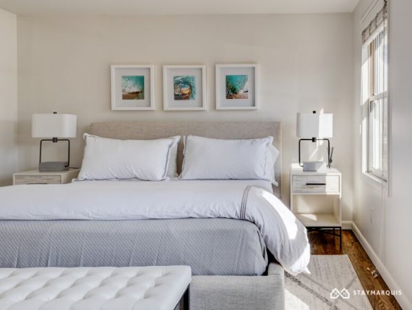 Hamptons Home 1020346