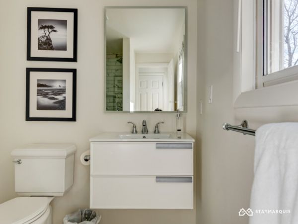 Hamptons Home 1020346