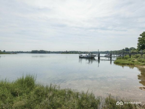 Hamptons Home 1020346