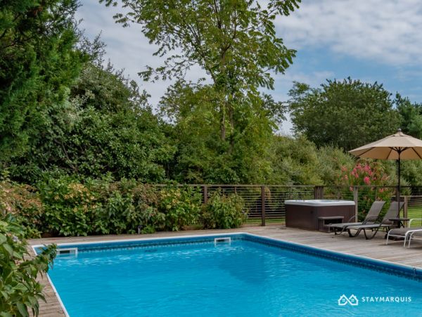 Hamptons Home 1020347