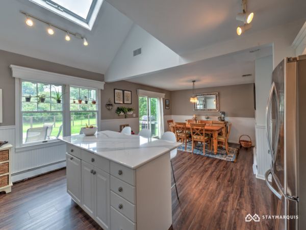 Hamptons Home 1020347