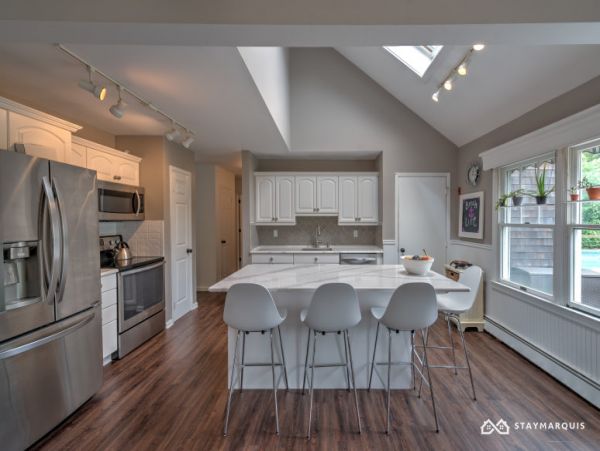 Hamptons Home 1020347