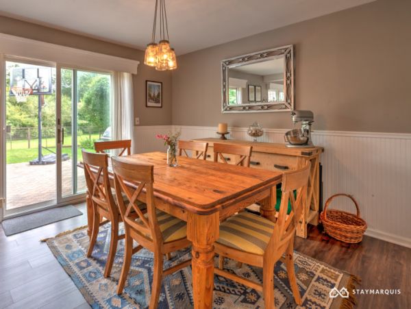 Hamptons Home 1020347