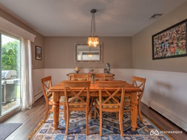Hamptons Home 1020347