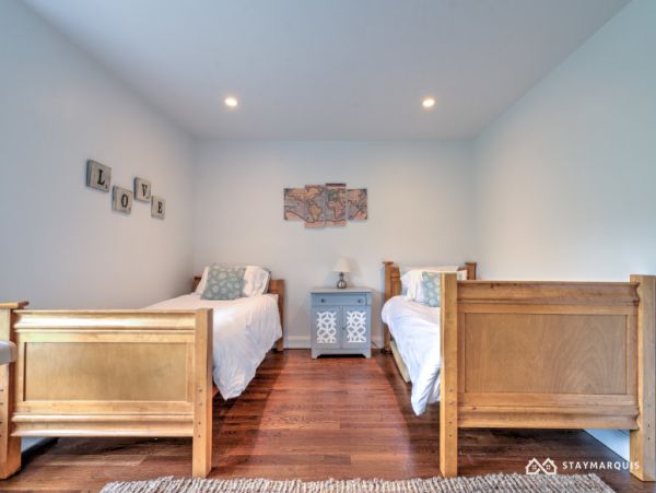 Hamptons Home 1020347