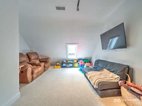 Hamptons Home 1020347