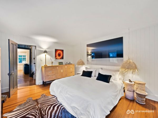 Hamptons Home 1020348