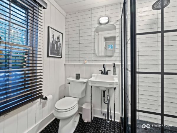 Hamptons Home 1020348