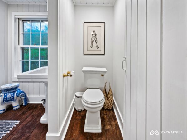 Hamptons Home 1020348
