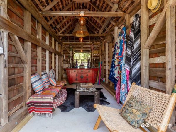 Hamptons Home 1020348