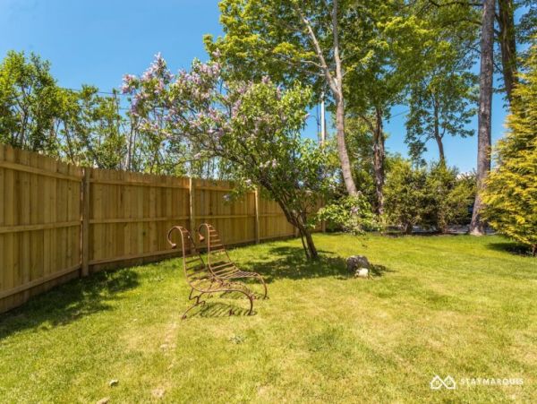 Hamptons Home 1020348