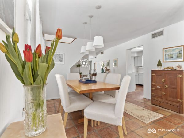 Hamptons Home 1020349