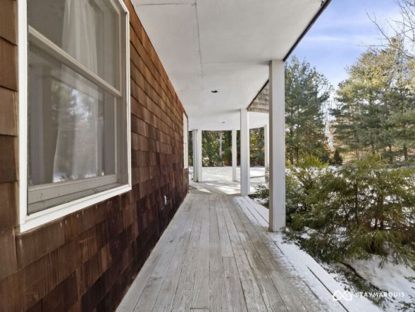 Hamptons Home 1020349
