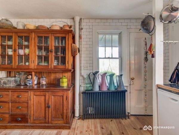 Hamptons Home 1020350