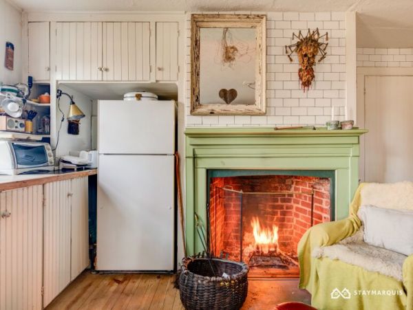Hamptons Home 1020350