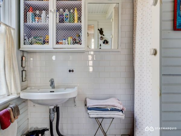 Hamptons Home 1020350