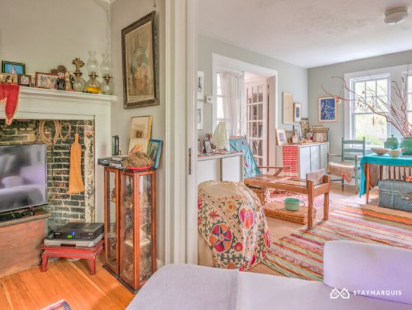Hamptons Home 1020350
