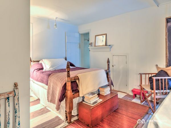 Hamptons Home 1020350