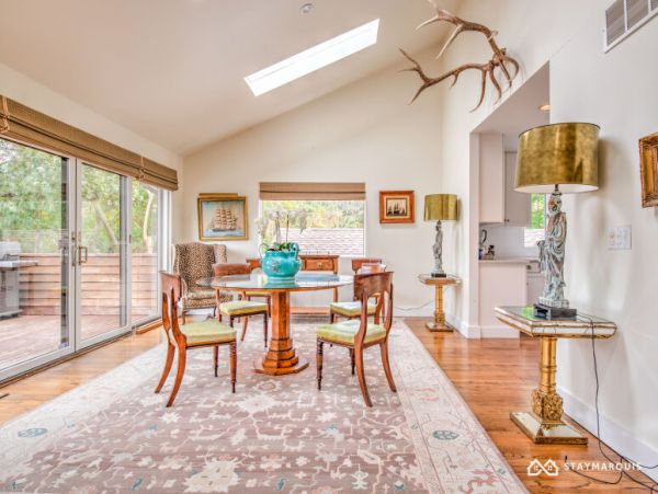 Hamptons Home 1020351