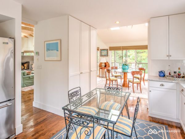 Hamptons Home 1020351
