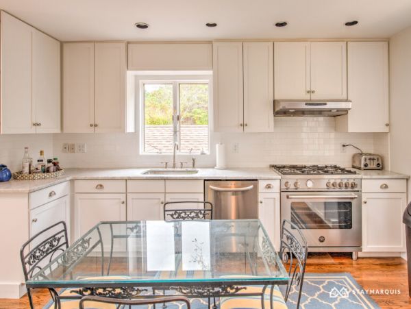 Hamptons Home 1020351
