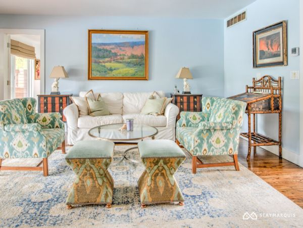 Hamptons Home 1020351