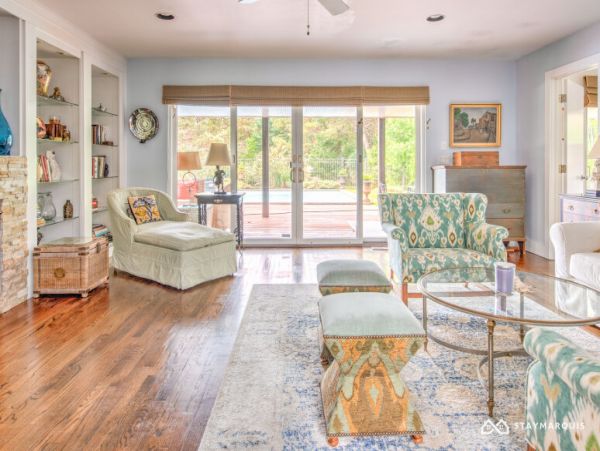 Hamptons Home 1020351