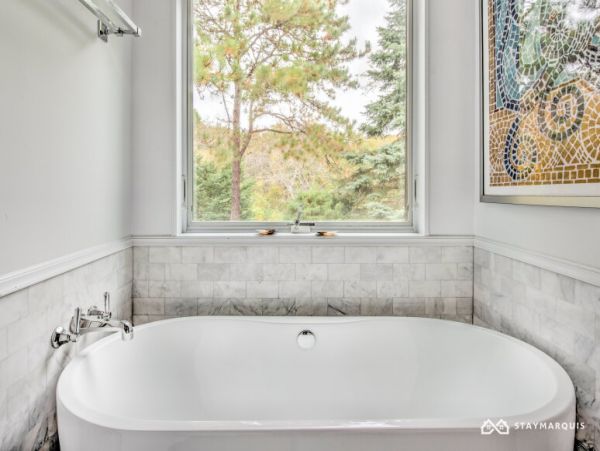 Hamptons Home 1020351