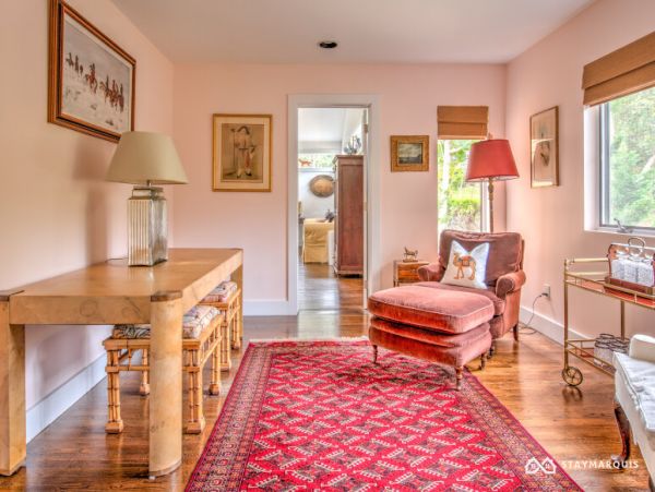 Hamptons Home 1020351