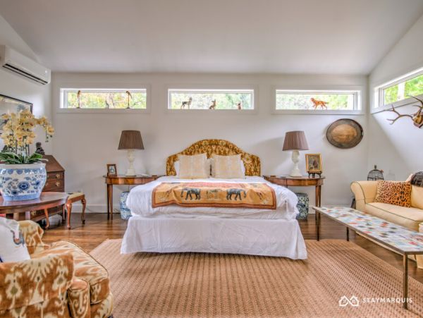 Hamptons Home 1020351