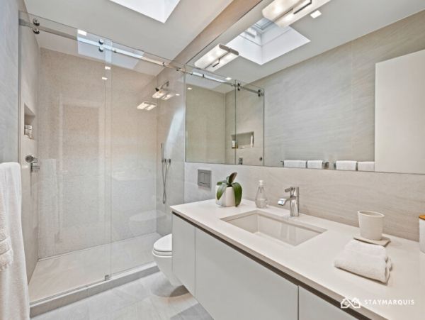 Hamptons Home 1020352