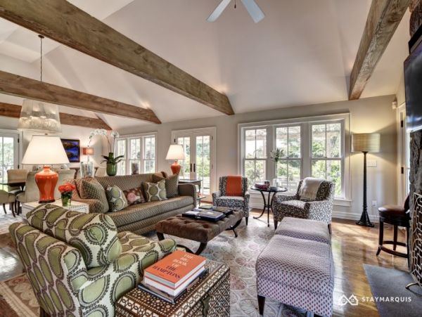 Hamptons Home 1020353