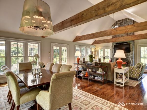 Hamptons Home 1020353