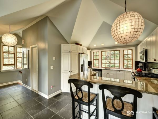 Hamptons Home 1020353