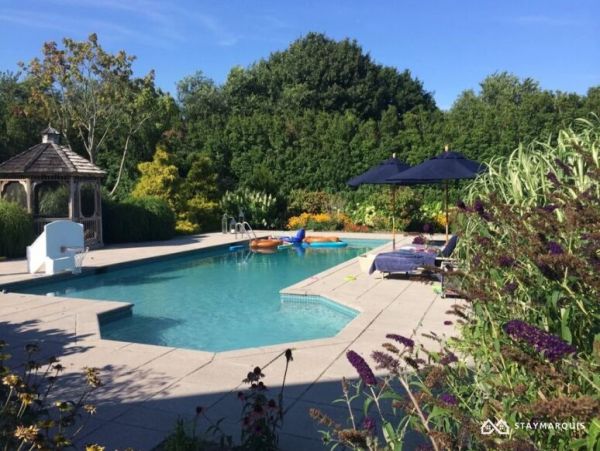 Hamptons Home 1020356