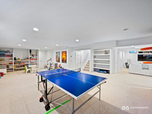 Hamptons Home 1020356