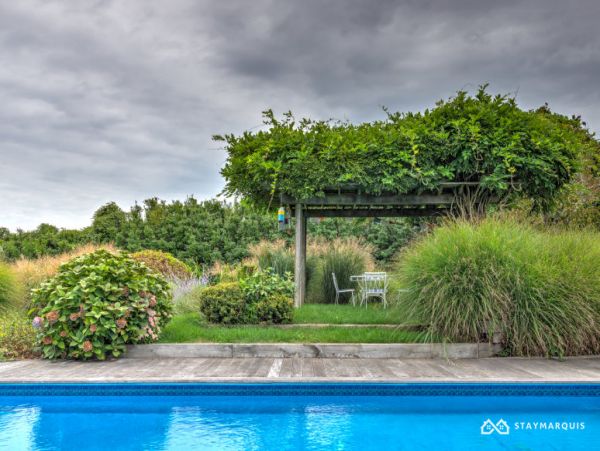 Hamptons Home 1020357