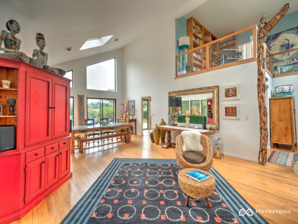 Hamptons Home 1020357