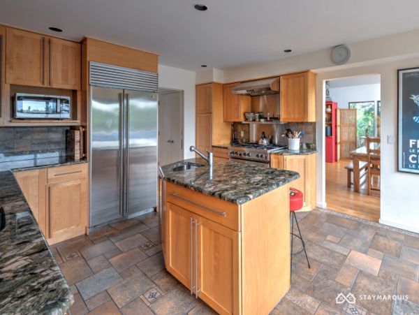 Hamptons Home 1020357