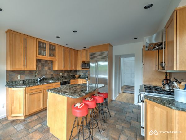 Hamptons Home 1020357