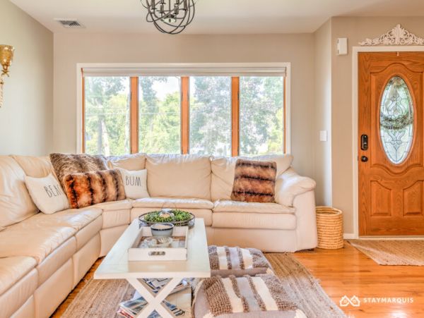 Hamptons Home 1020359