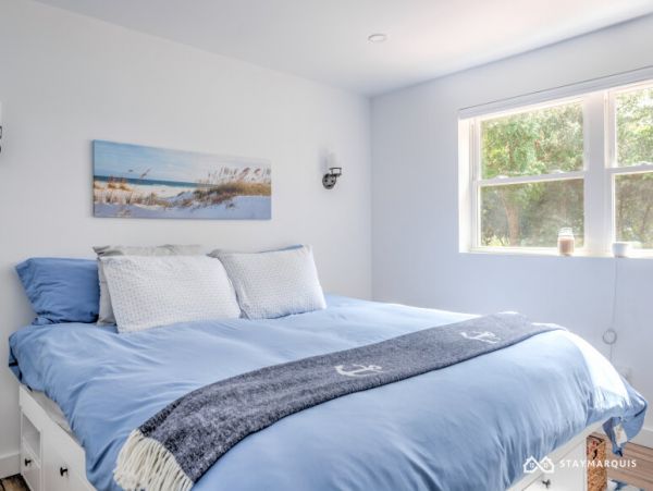 Hamptons Home 1020359