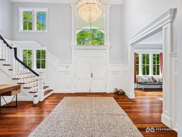 Hamptons Home 1020360
